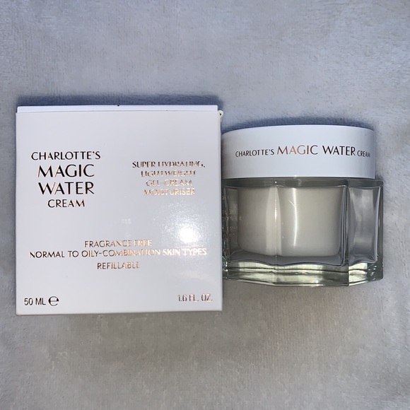 Charlotte Tilbury Magic Water Cream - Picture 7 of 7